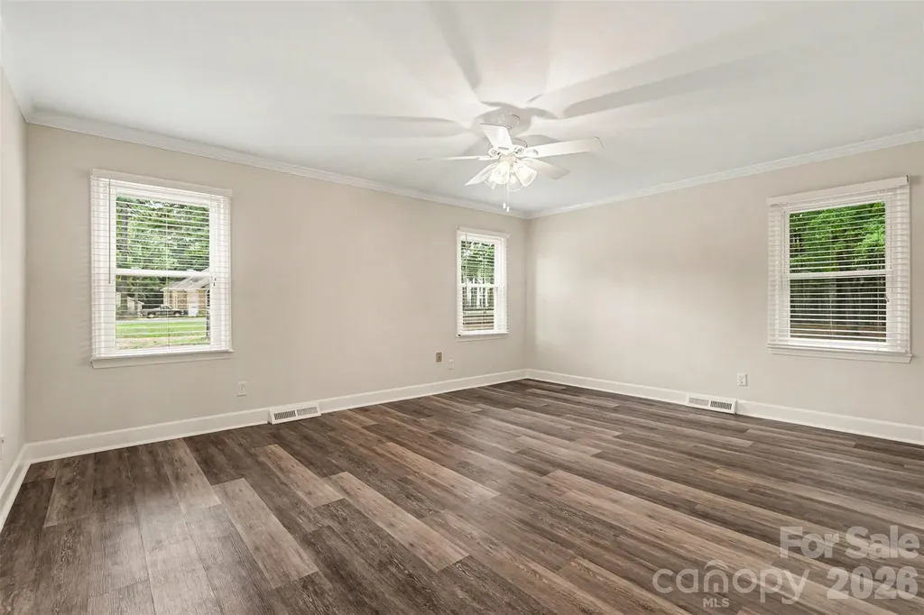 4724 Weddington Matthews Road Matthews NC 28104