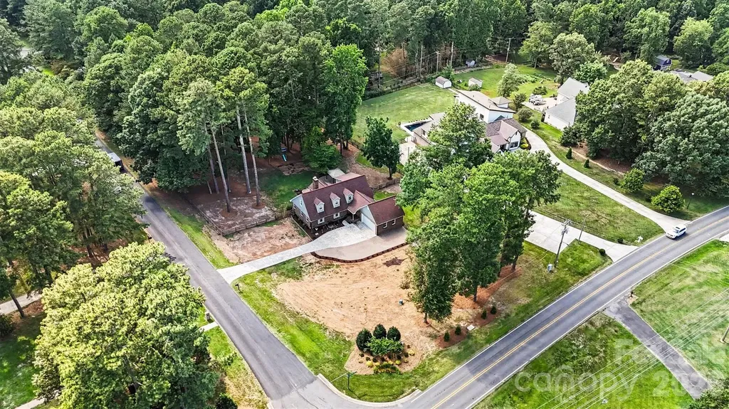 4724 Weddington Matthews Road Matthews NC 28104