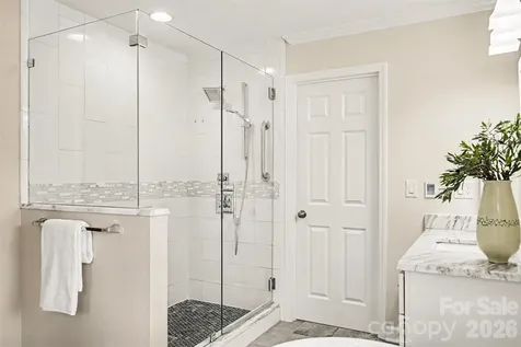 4724 Weddington Matthews Road Matthews NC 28104