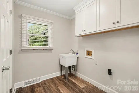 4724 Weddington Matthews Road Matthews NC 28104