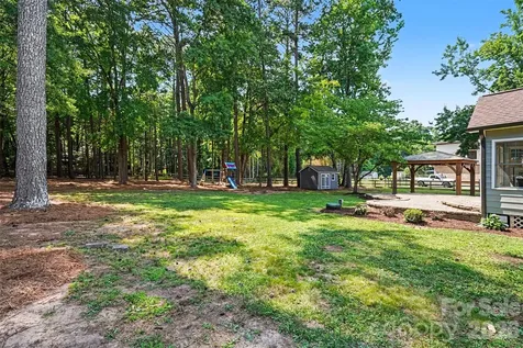 4724 Weddington Matthews Road Matthews NC 28104
