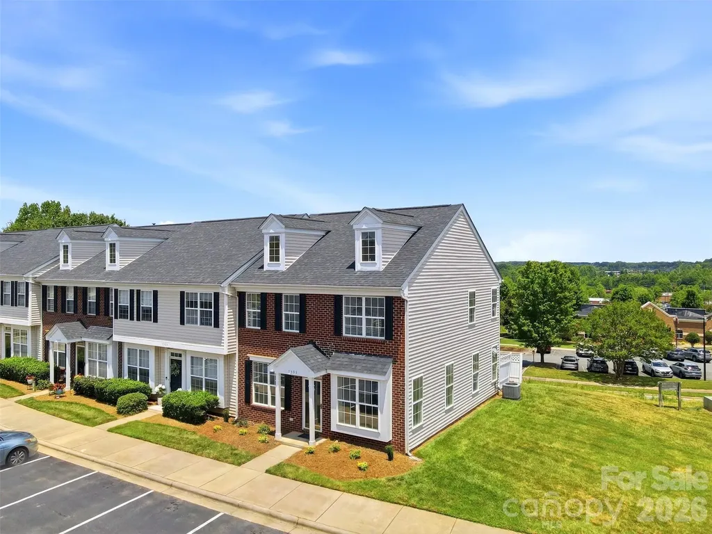 7593 Bluff Point Lane Denver NC 28037