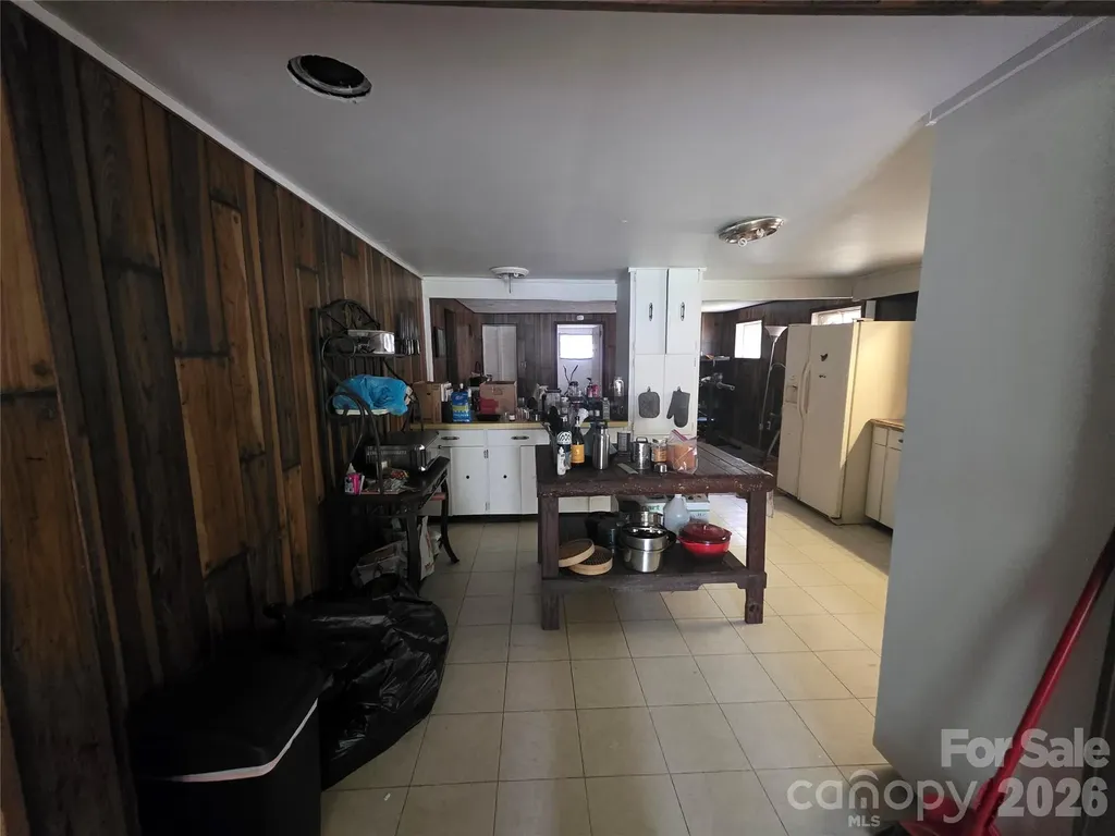 78 S Brooks Cove Road Candler NC 28715