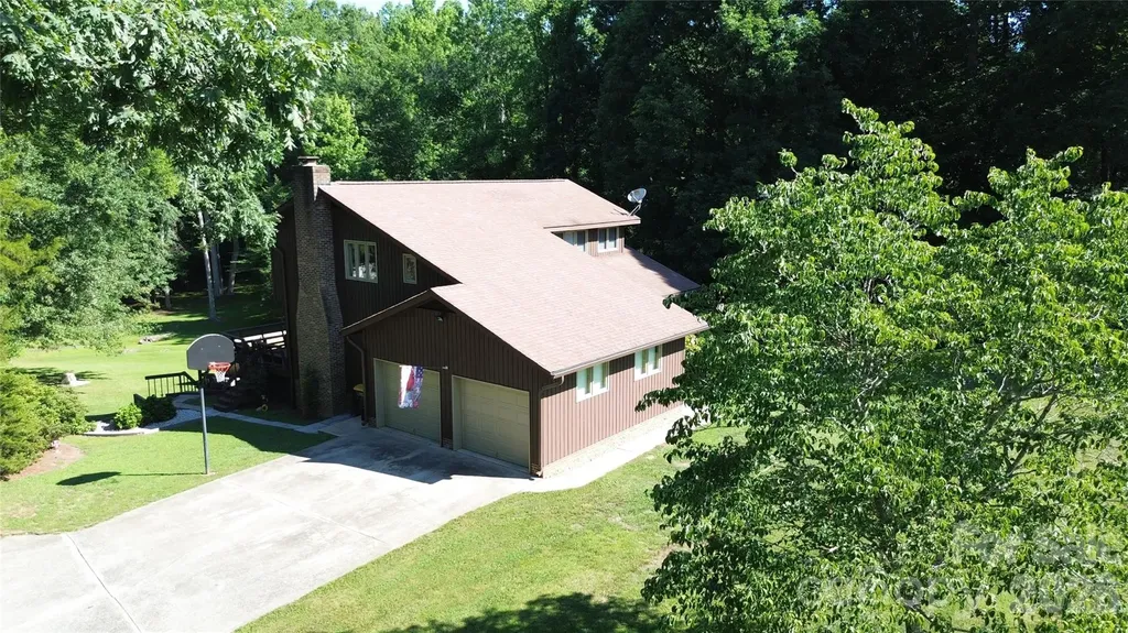 136 Griffin Street Stanley NC 28164