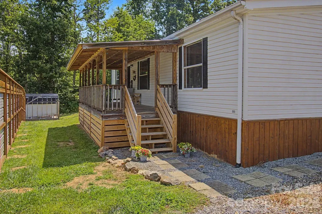 1011 Reed Street Abbeville NC 28804