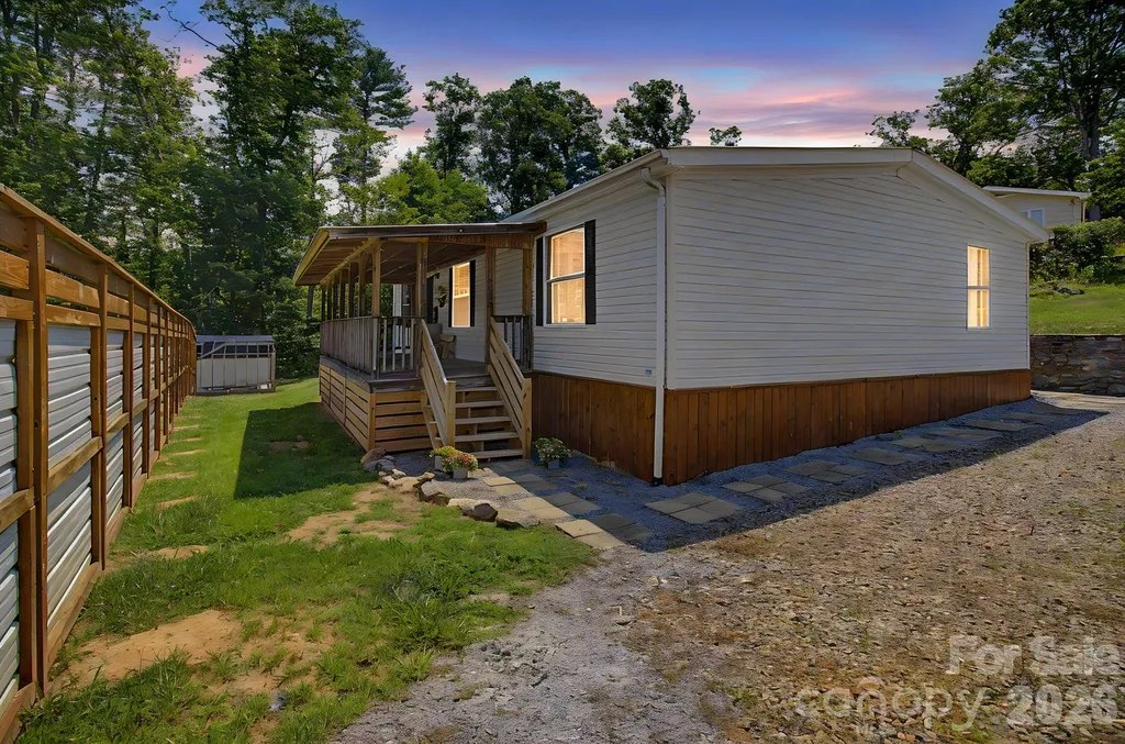 1011 Reed Street Asheville NC 28804