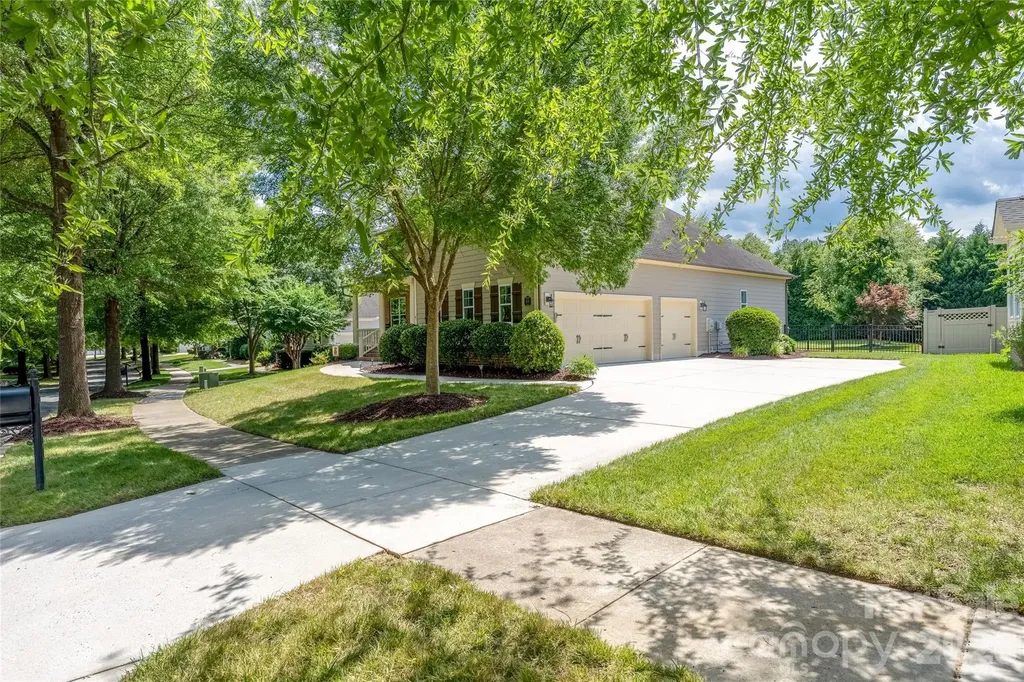 12628 Forrester Avenue Huntersville NC 28078