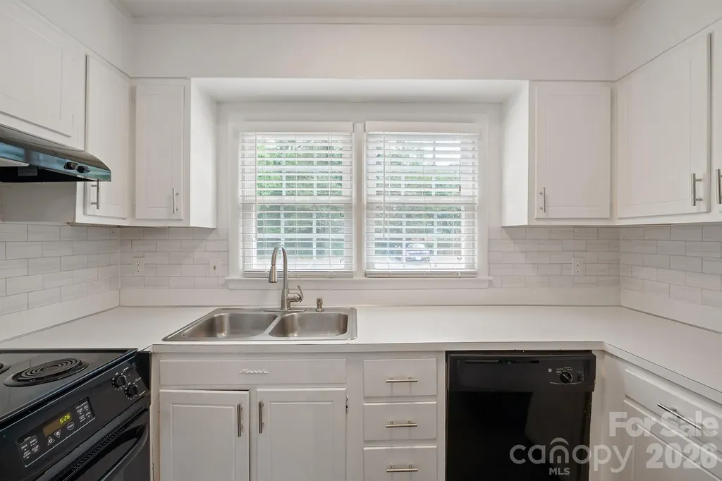4609 Coronado Drive Charlotte NC 28212