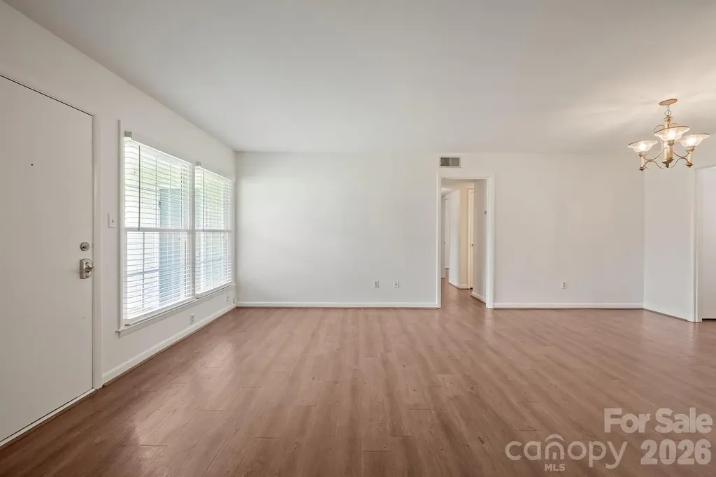 4609 Coronado Drive Charlotte NC 28212