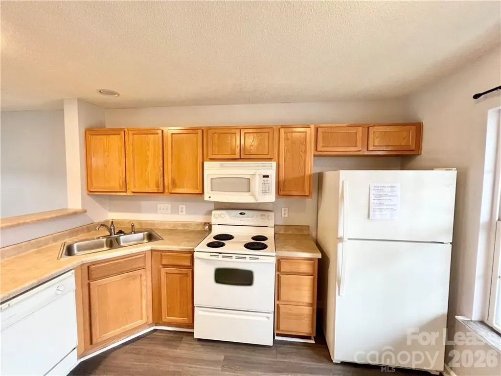 15113 Deshler Court Charlotte NC 28273