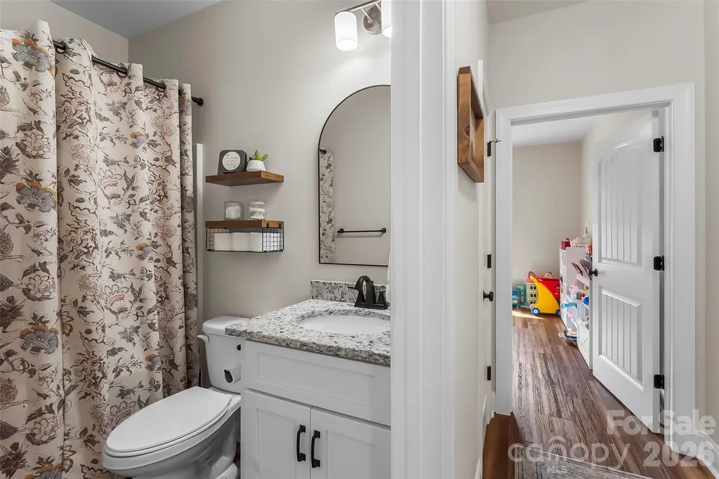 1459 Malden Court Crouse NC 28033