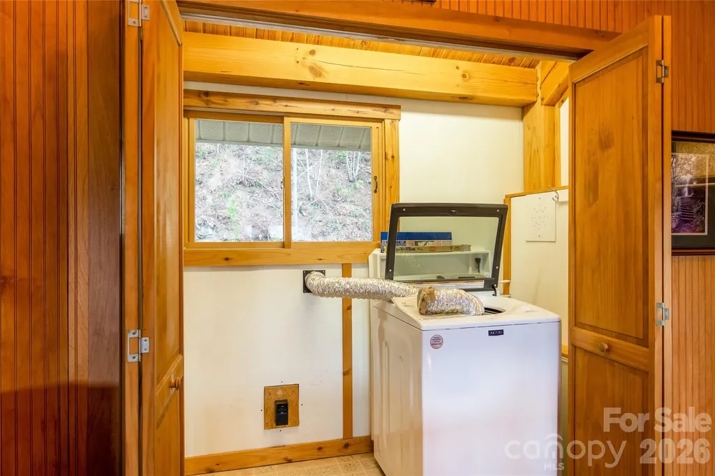 1602 Forest Run Road Sylva NC 28779
