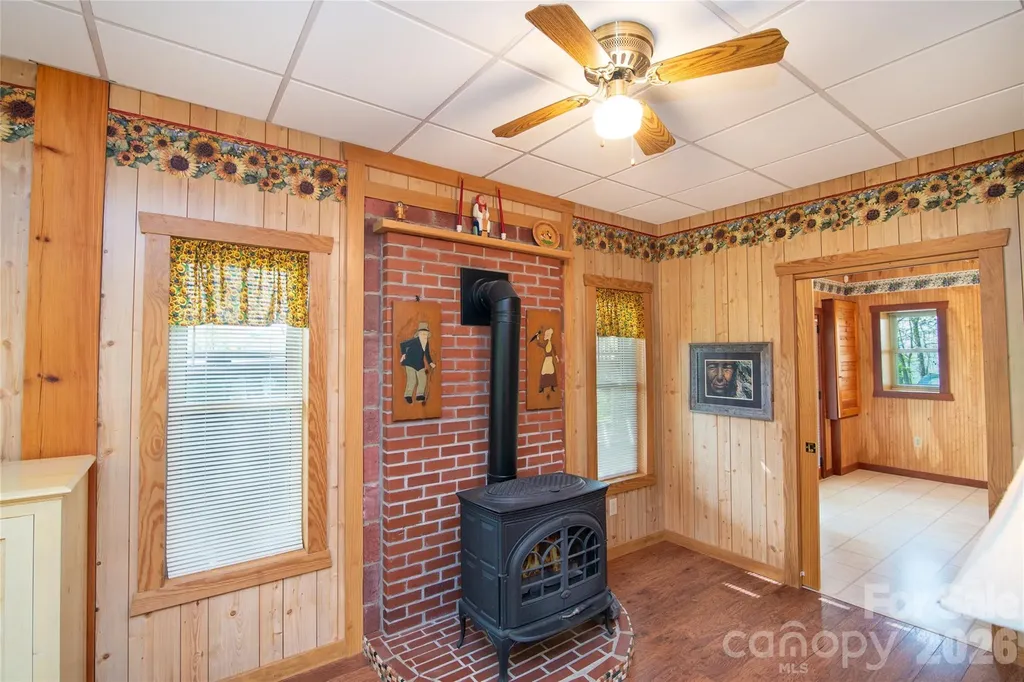 1602 Forest Run Road Sylva NC 28779