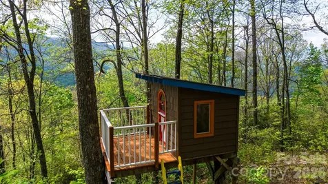 1602 Forest Run Road Sylva NC 28779