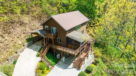 1602 Forest Run Road Sylva NC 28779