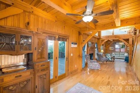 1602 Forest Run Road Sylva NC 28779