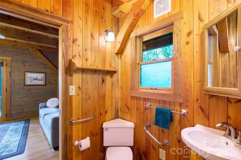 1602 Forest Run Road Sylva NC 28779