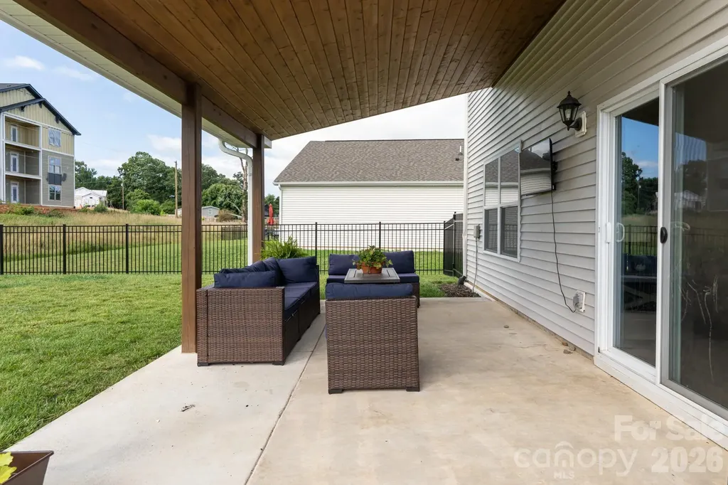 162 Wheatfield Road Fletcher NC 28732