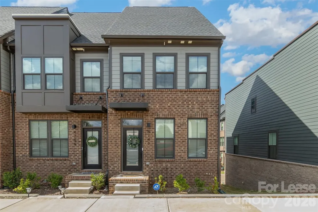 4742 Chastain Avenue Charlotte NC 28217