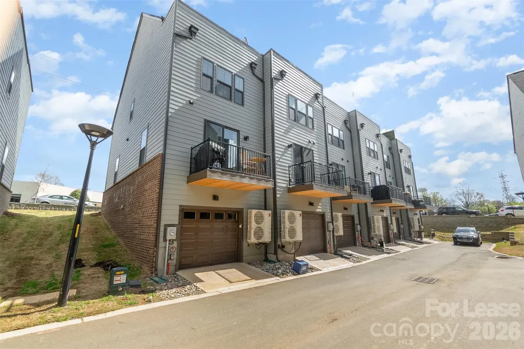 4742 Chastain Avenue Charlotte NC 28217