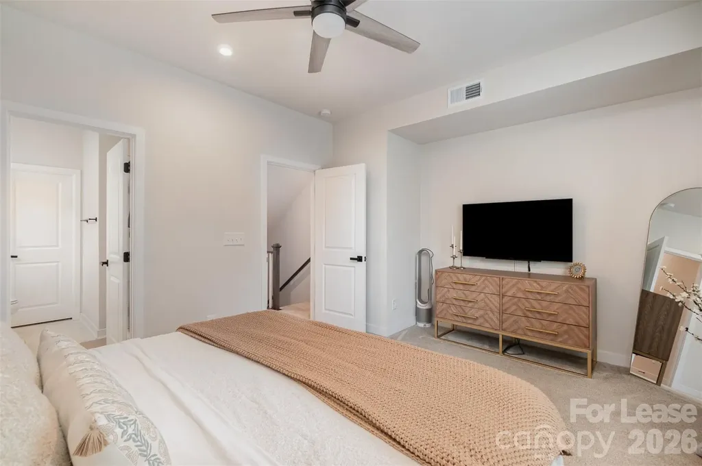 4742 Chastain Avenue Charlotte NC 28217