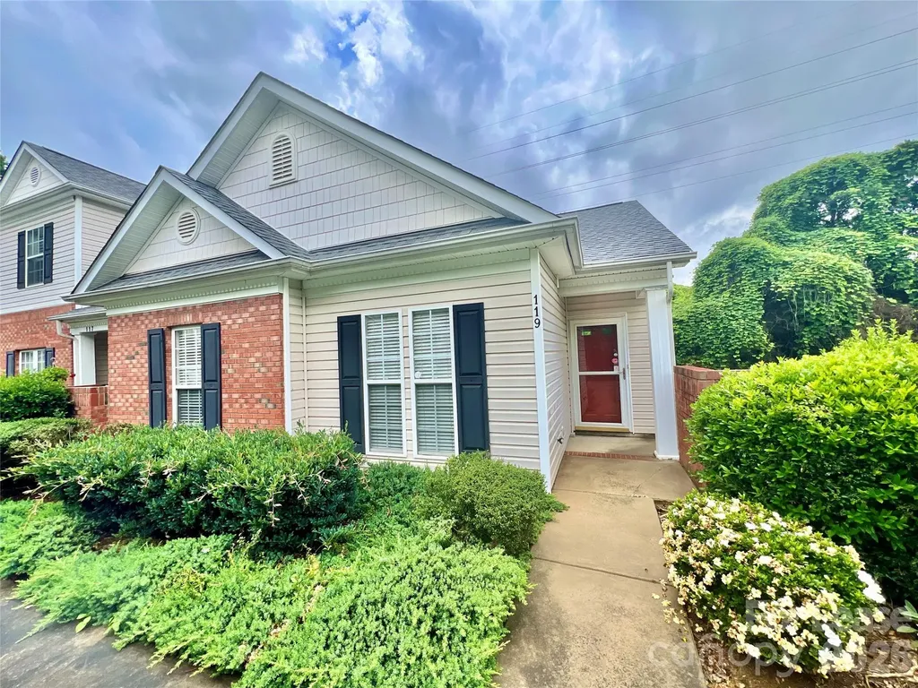 119 Ross Moore Avenue Charlotte NC 28205