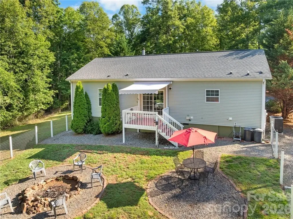 274 Echo Hollar Road Westfield NC 27053