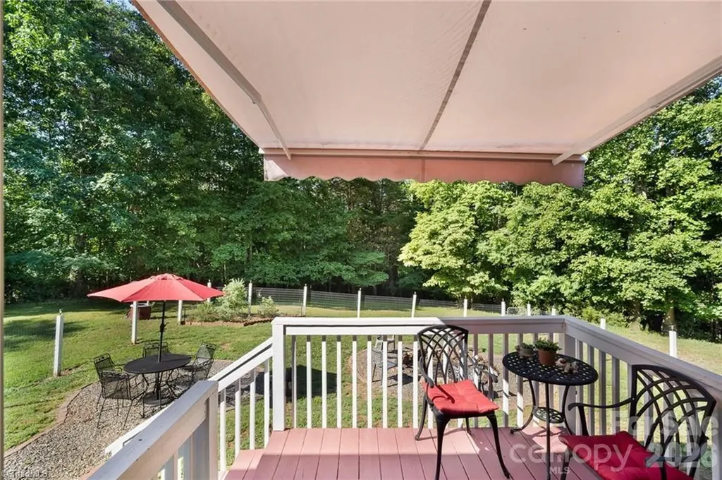 274 Echo Hollar Road Westfield NC 27053