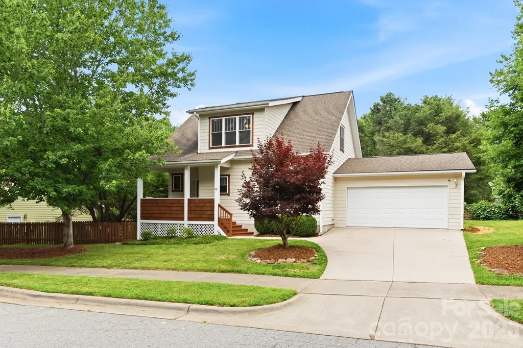 13 Triple H Drive Asheville NC 28806