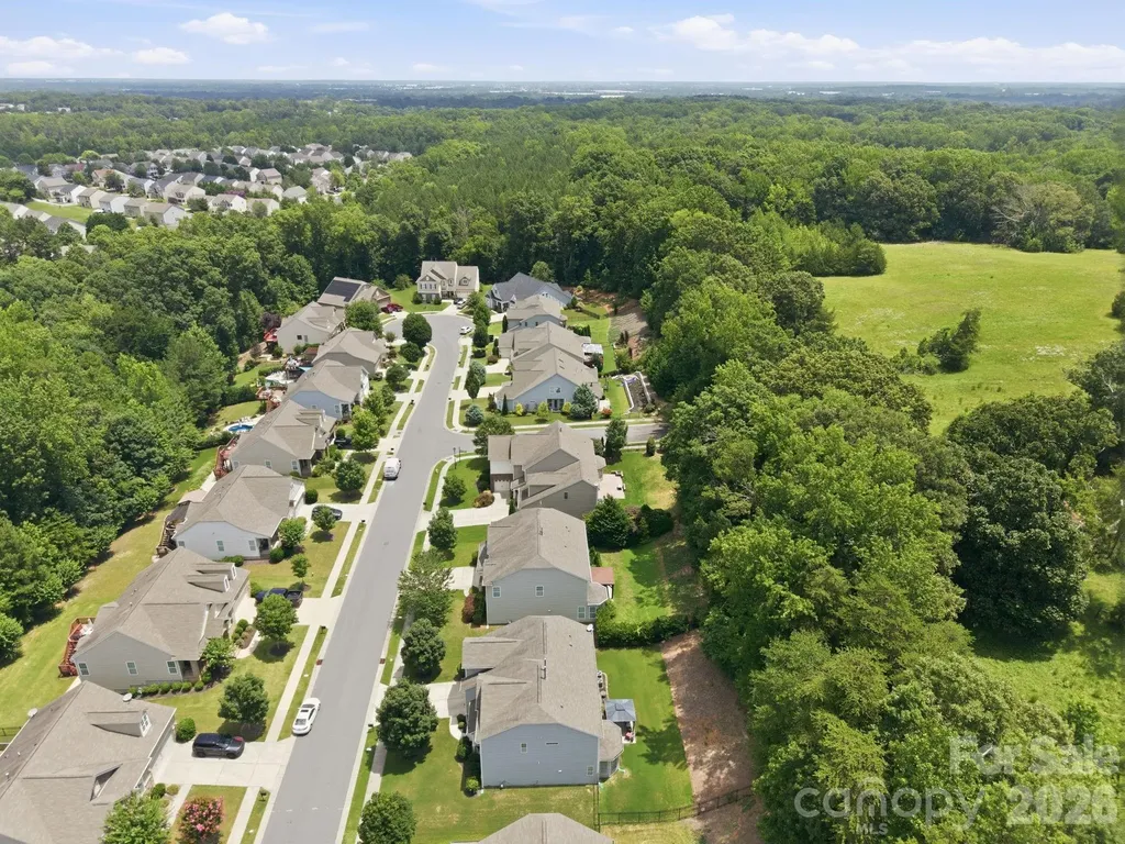 14711 Brannock Hills Drive Charlotte NC 28278