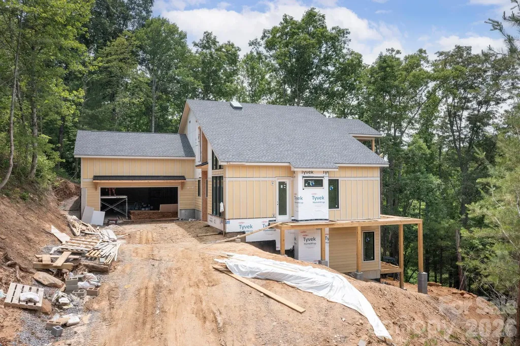 17 Spy Pointe Lane Fletcher NC 28732
