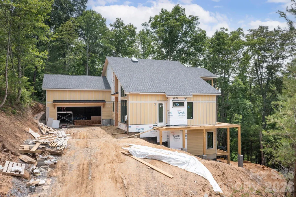 17 Spy Pointe Lane Fletcher NC 28732