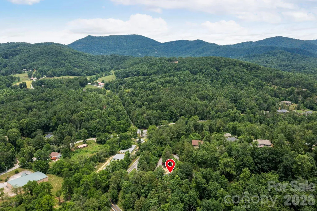 17 Spy Pointe Lane Fletcher NC 28732