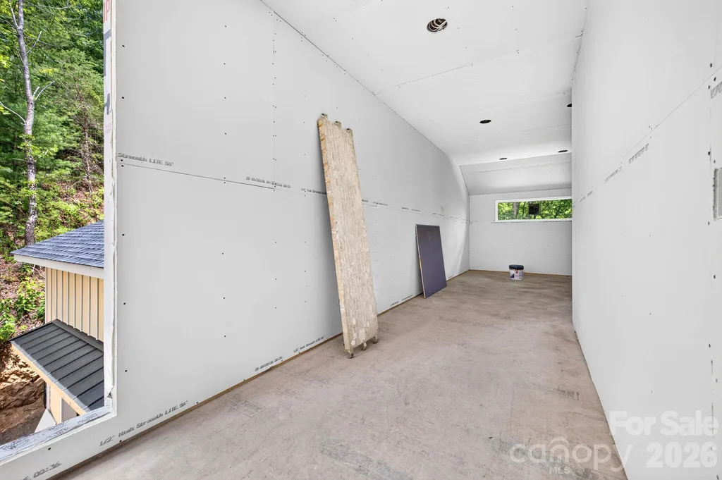 17 Spy Pointe Lane Fletcher NC 28732