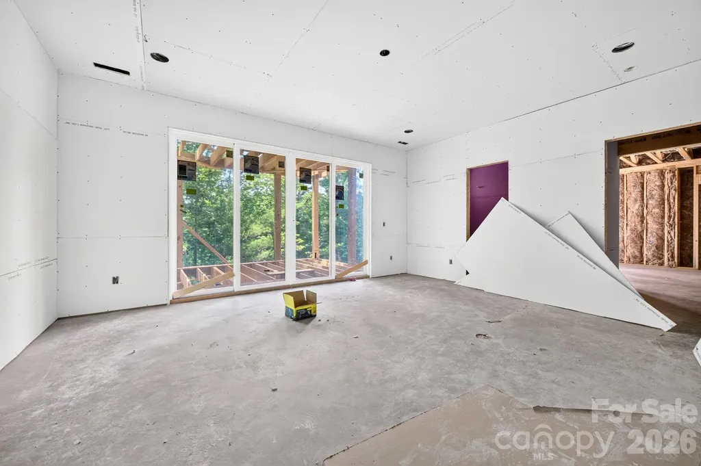 17 Spy Pointe Lane Fletcher NC 28732