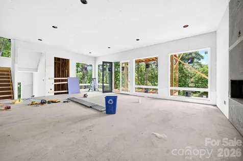 17 Spy Pointe Lane Fletcher NC 28732