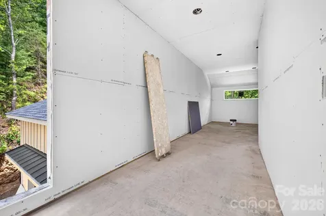 17 Spy Pointe Lane Fletcher NC 28732