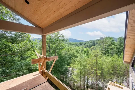 17 Spy Pointe Lane Fletcher NC 28732