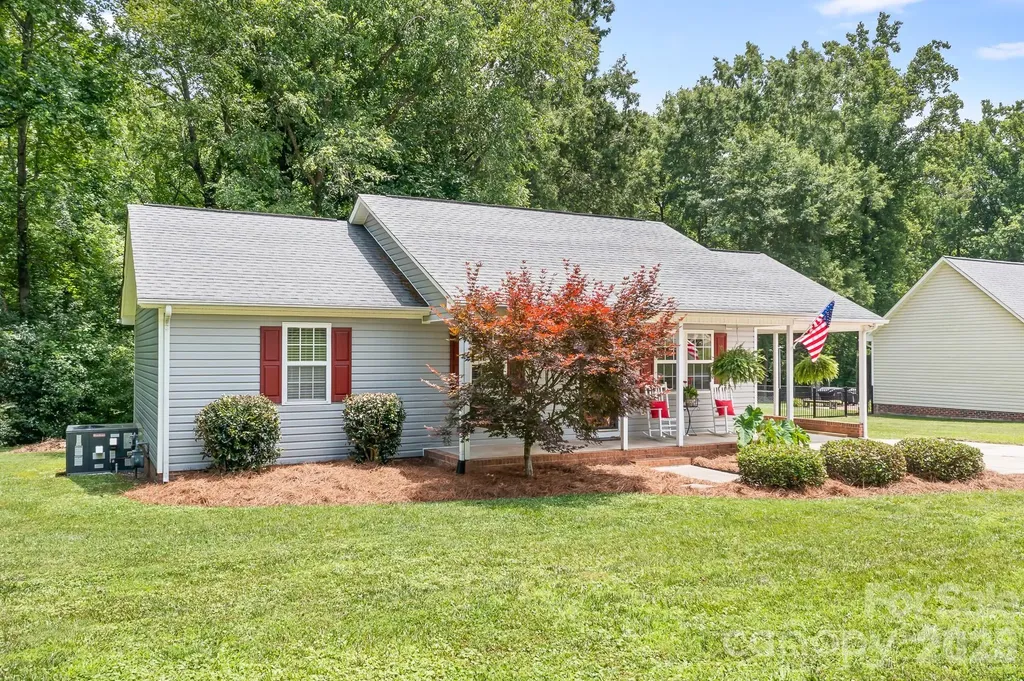 218 Vernon Street Cherryville NC 28021