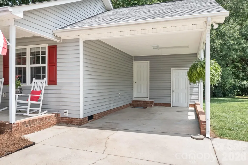 218 Vernon Street Cherryville NC 28021