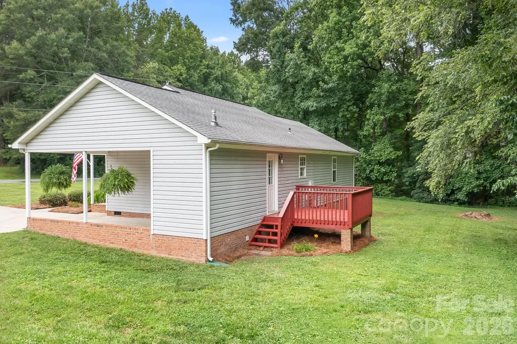 218 Vernon Street Cherryville NC 28021