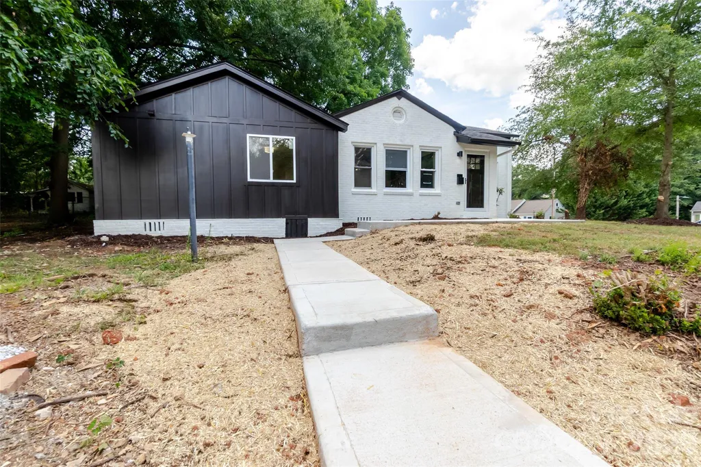 1501 Mccormick Avenue Gastonia NC 28054