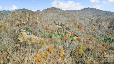 10 Peacock Lane Burnsville NC 28714