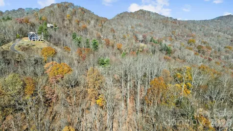 10 Peacock Lane Burnsville NC 28714