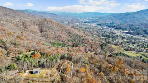 10 Peacock Lane Burnsville NC 28714