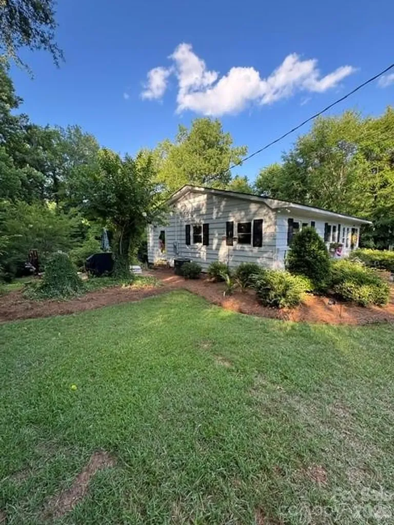 606 N Pine Lane Wadesboro NC 28170
