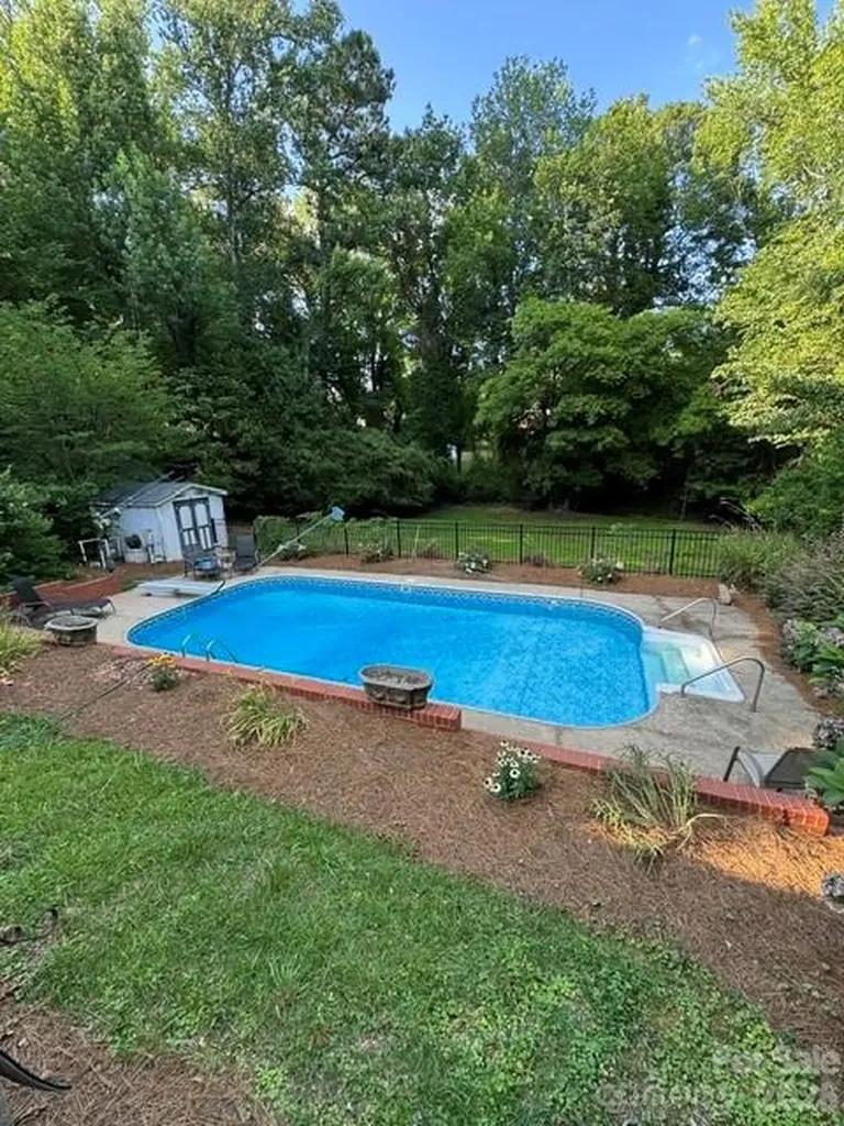 606 N Pine Lane Wadesboro NC 28170