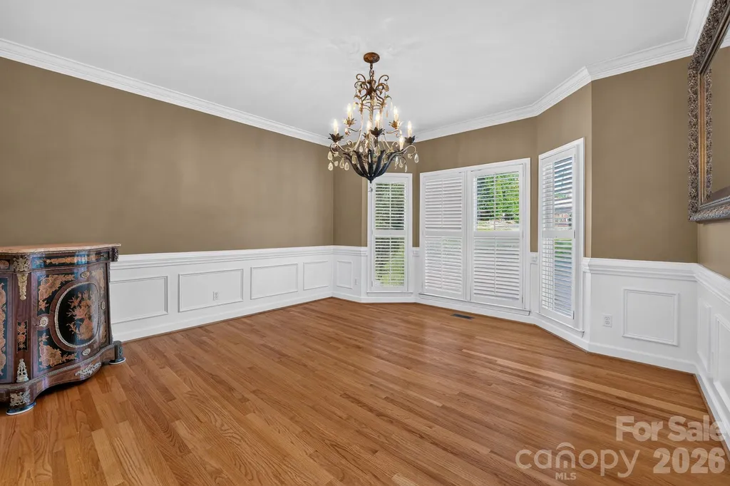 516 Shelton Street Charlotte NC 28270
