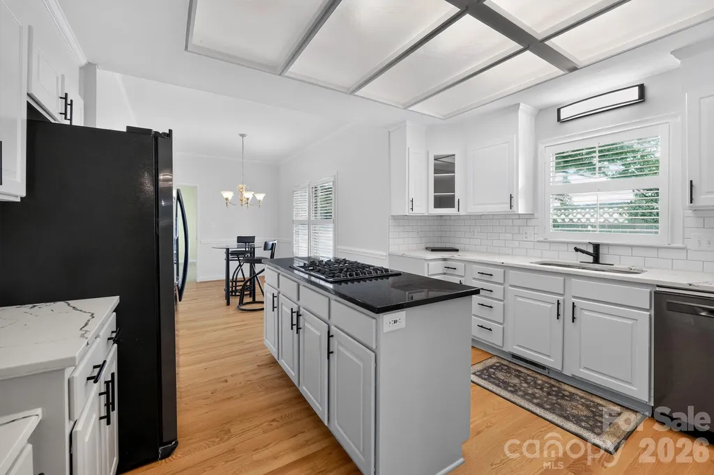 516 Shelton Street Charlotte NC 28270