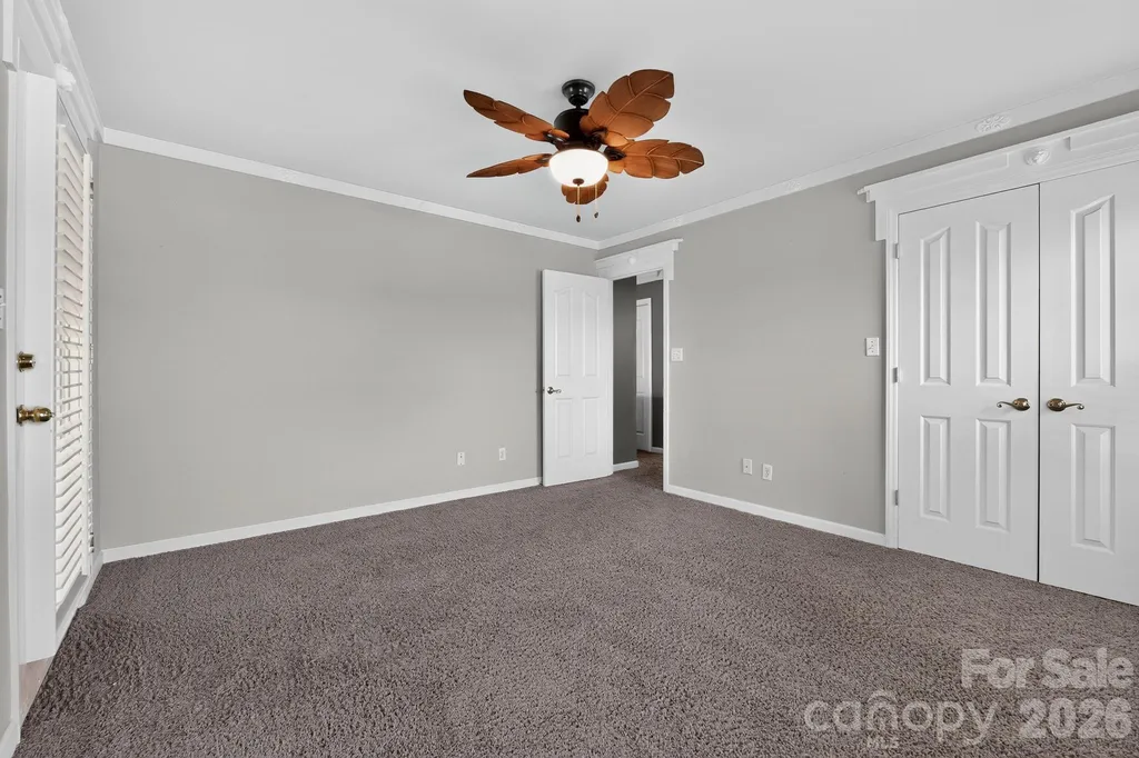 516 Shelton Street Charlotte NC 28270